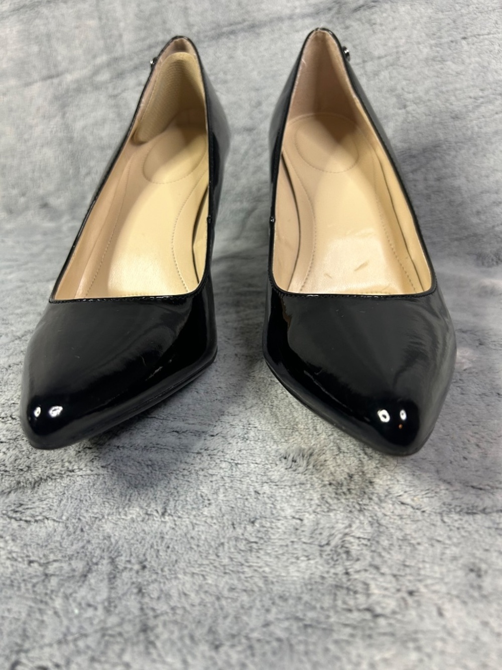 Calvin Klein Gayle Pointed-Toe Dress Pump  6 1/2 in black patent leather. - Picture 7 of 8